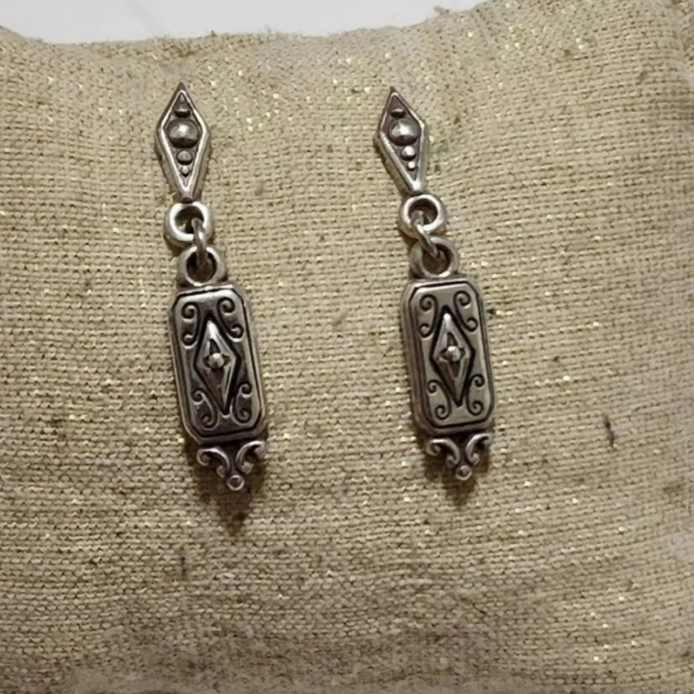 Brighton Dangle Vintage Retired Stud Earrings‎